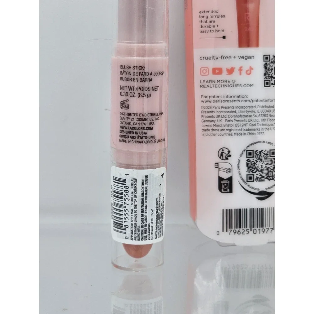 Face Makeup Kit: Makeup Setting Powder, Blush Stick,‎ Kitten Paw Concealer Brush